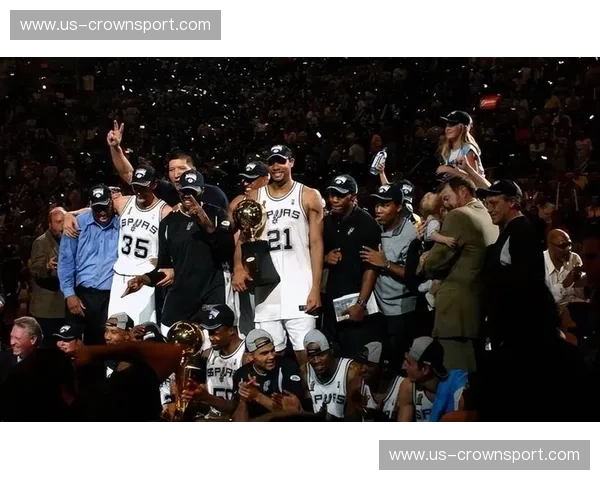 巅峰对垒的视觉盛宴：热火vs马刺高清影像中的传奇史诗与宿命对决